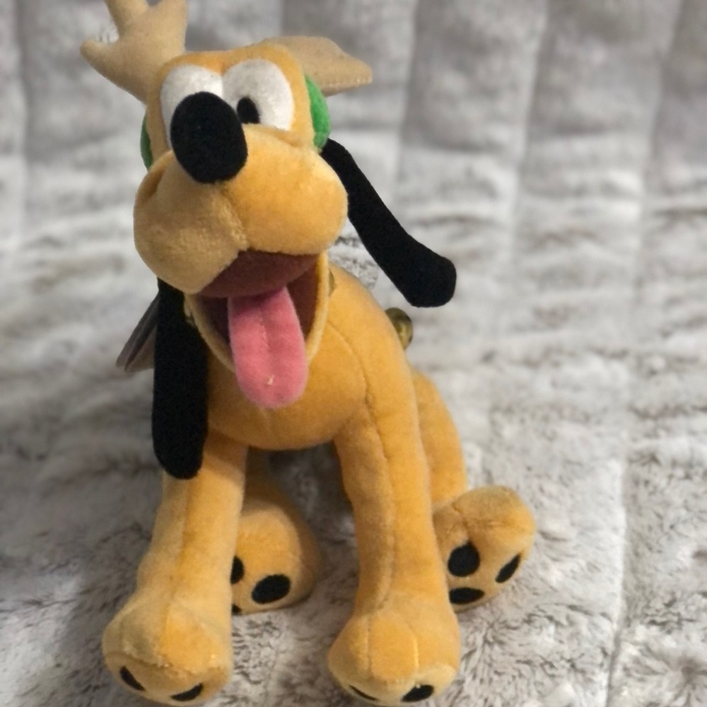 Christmas Reindeer Pluto